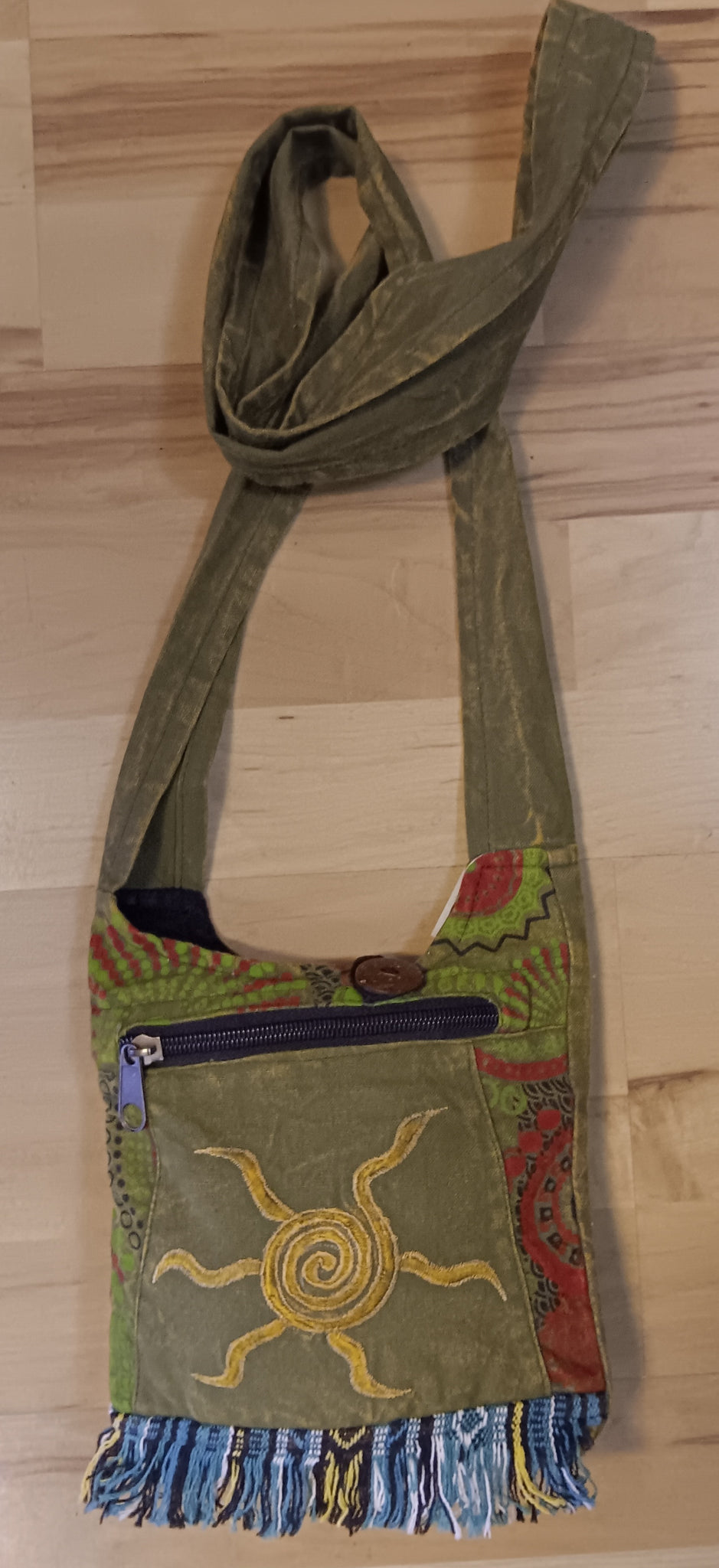 Little Sling Bag ~ Sun Embroidery