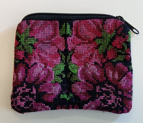 Guatemalan Embroirdered Pouch ~ Medium ~ Red Flowers