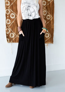 Black Knit Rayon MAXI Skirt ~ With Pockets!