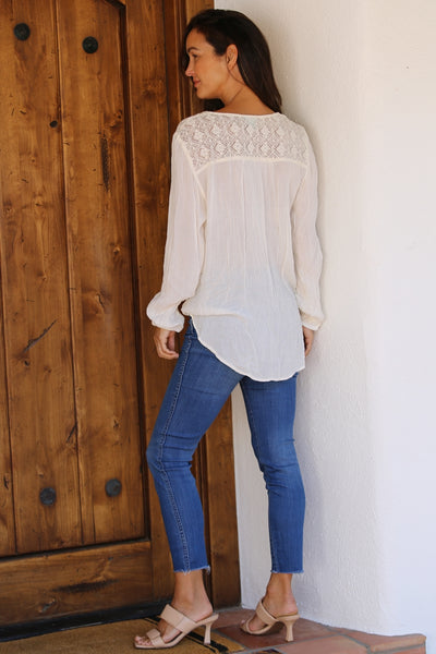 Beautiful Embroirdered Blouse ~ Antique White