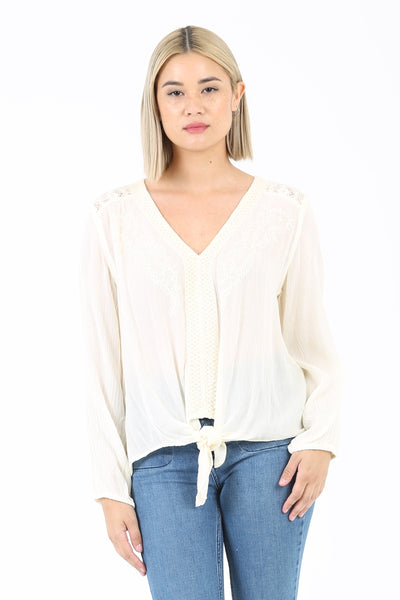 Beautiful Embroirdered Blouse ~ Antique White