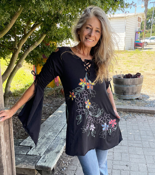* SALE * Embroidered Tunic ~ Laced Shoulders